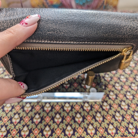 LOEWE Metallic Trifold Anangram Wallet - Picture 6 of 14